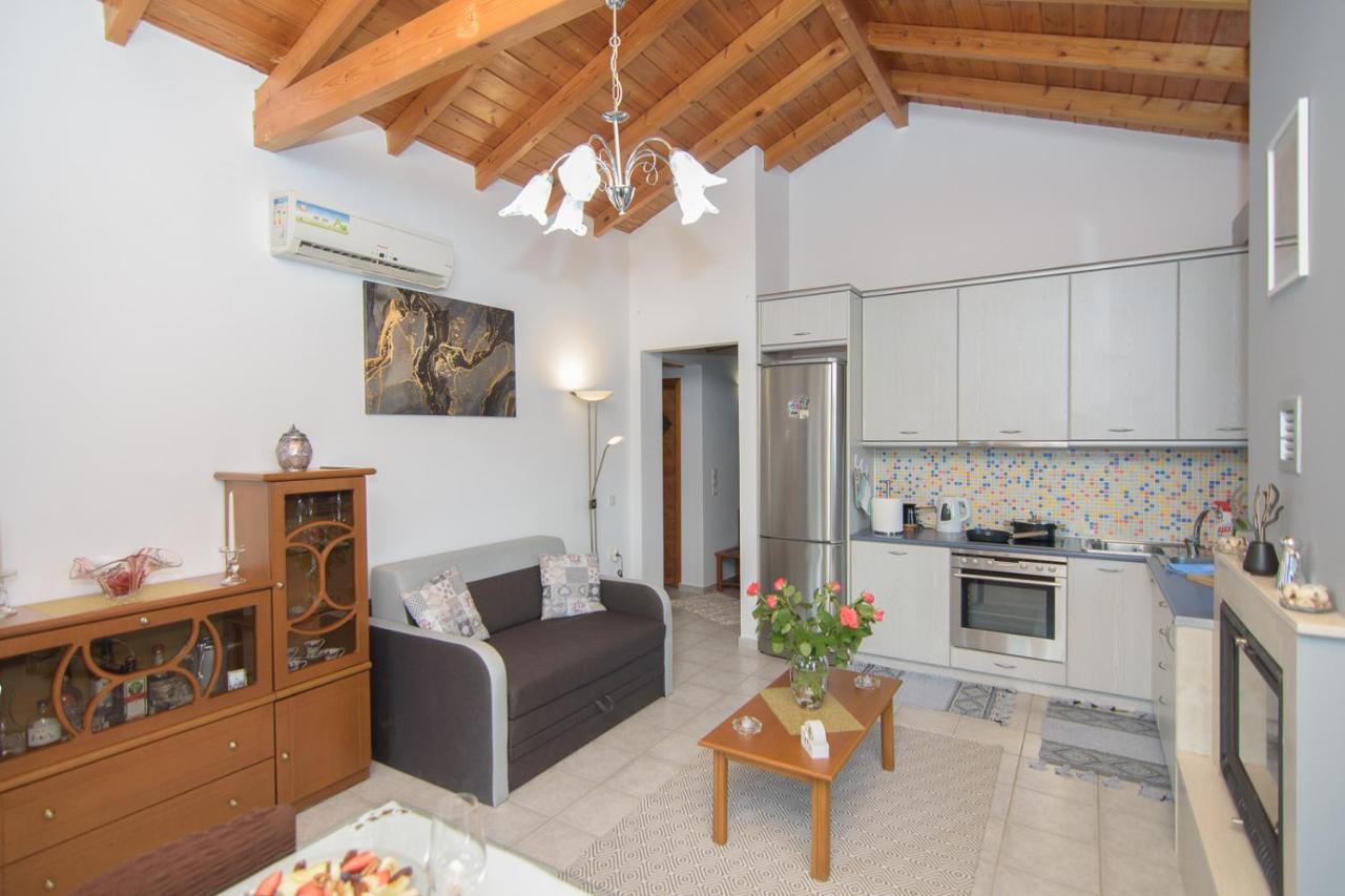 Samian Thalia Apartment Pagondas Esterno foto